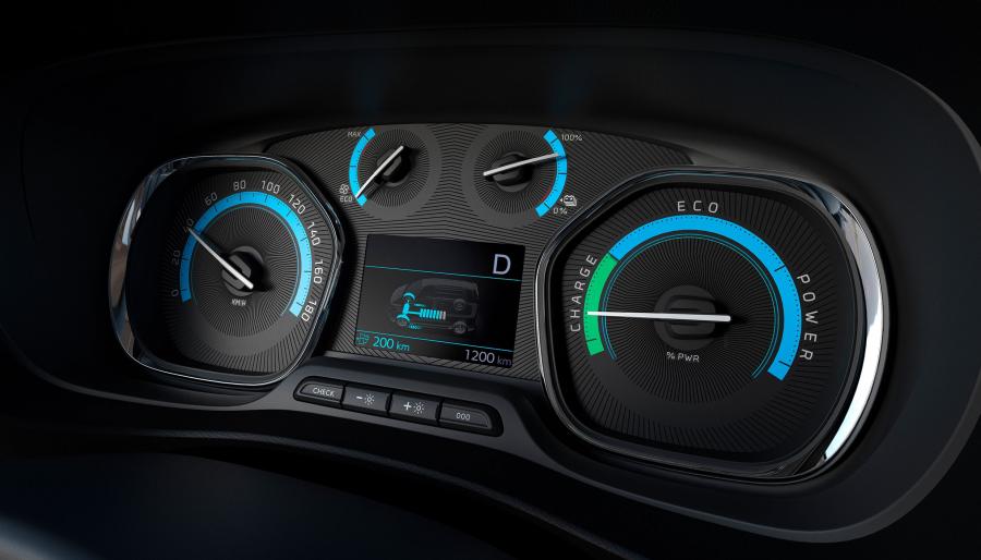 Панель приборов Peugeot e-Expert 2020 года  (фото 7 из 15)